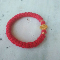 red wool prayer rope bracelet 10325