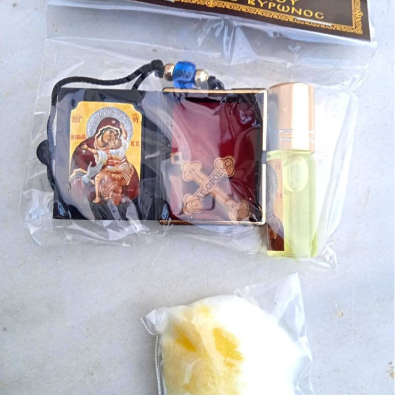 Panagia Parigoritria that cries by miracle gift set myrrh 10044