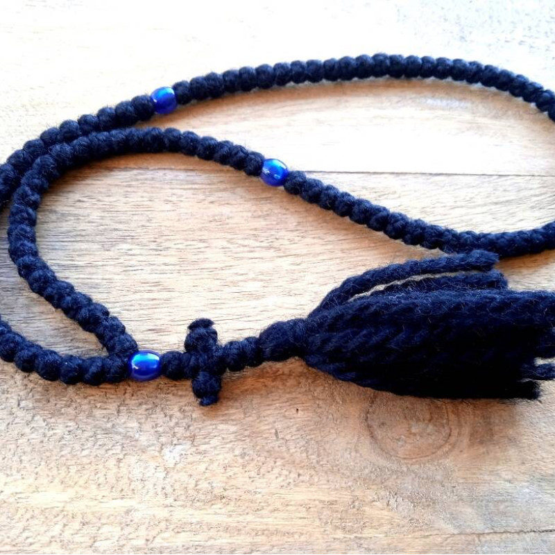 wool 100knot rosary 10298