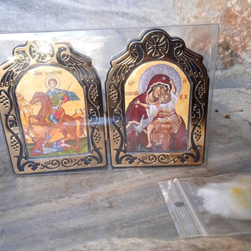 Panagia Parigoritria miracle icon & St Dimitrios gift set 10162
