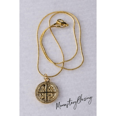 icxc nika pendant protection charm 10250